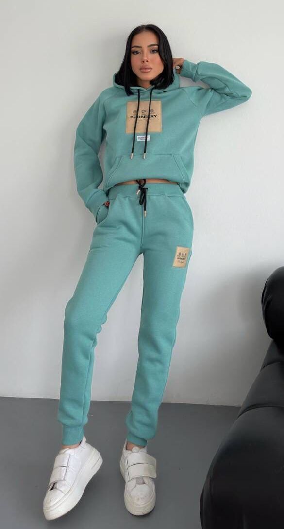 viber_image_2024-09-26_10-10-35-073 Дамски ватиран екип BRBRRY - Image 1