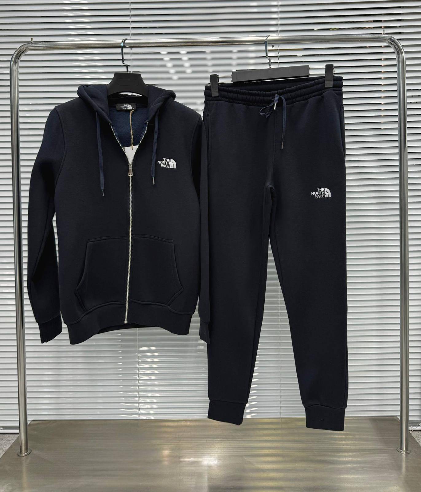 IMG-6c050560c8a6f1c63d3cd22a3f7c8d9b-V Спортен екип THE NRT FC - Image 1